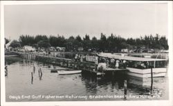 Gulf Fishermen Returning to Bradenton Beach Postcard