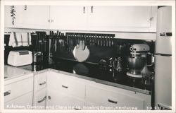 Kitchen, Duncan and Clare Hines Postcard