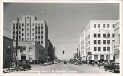 Wall Street Looking West, Midland Business District Postcard
