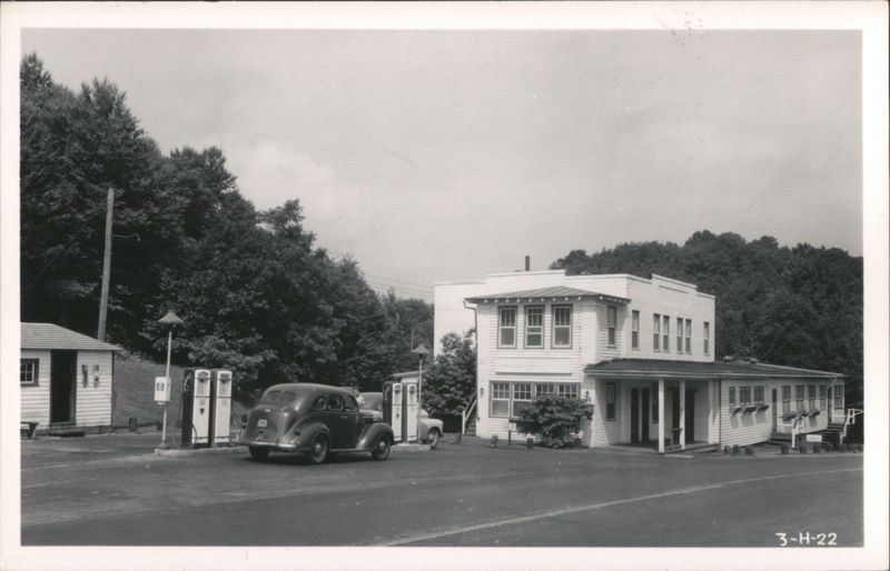 Swift Run Crossroads, Gas Station Elkton Virginia Shenandoah National Park