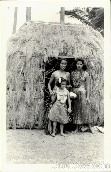 Hula Girls And Grass Shack Hawaii