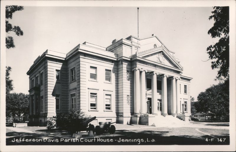 Jefferson Davis Parish Court House with Cannon Jennings Louisiana