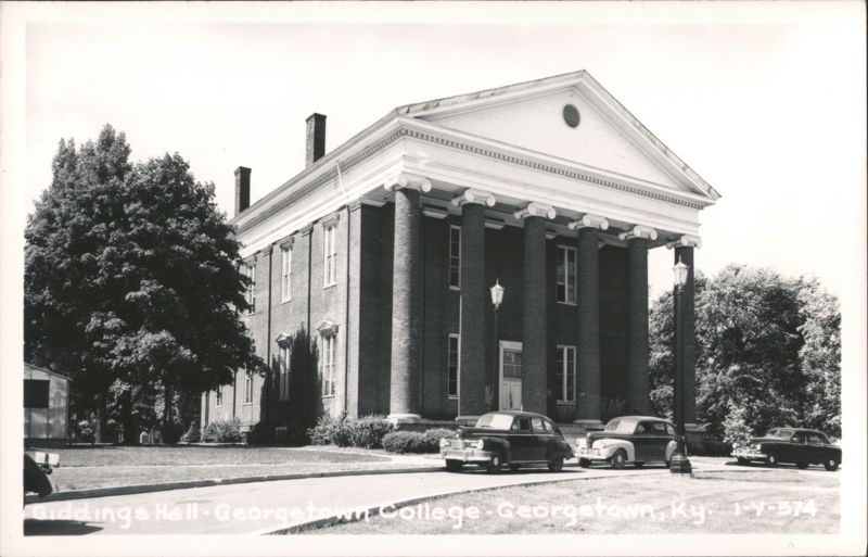 Giddings Hall, Georgetown College with Vintage Cars Kentucky