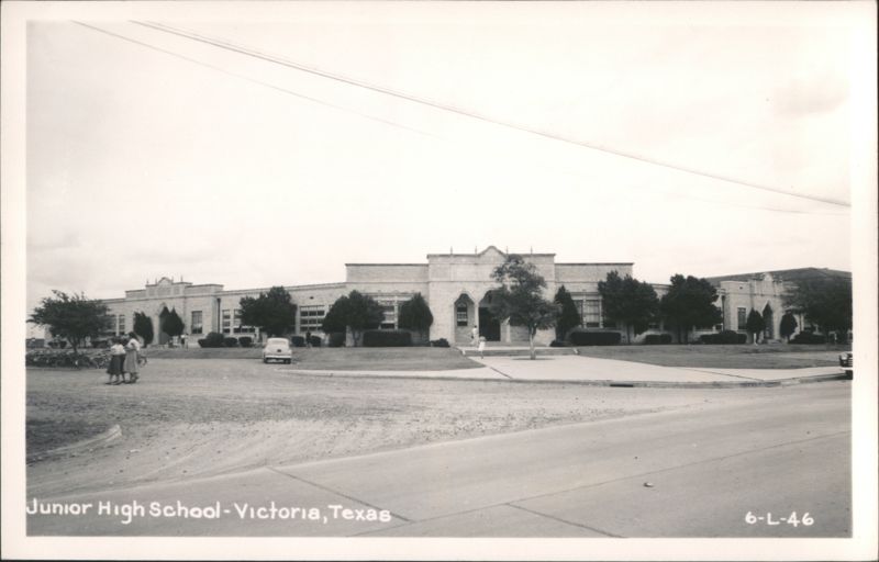 Junior High School, Victoria, TX Texas