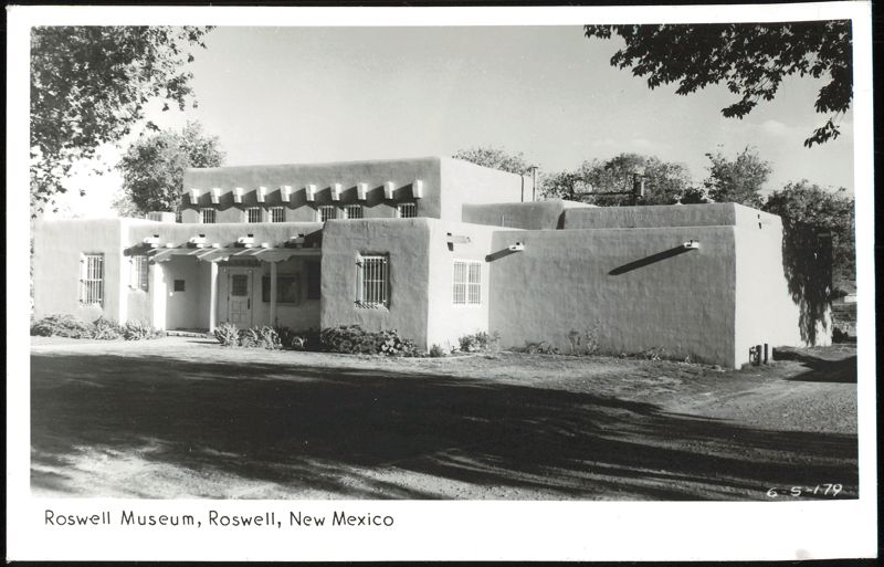 Roswell Museum building exterior New Mexico