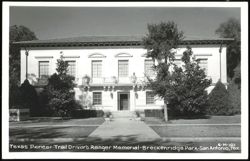Texas Pioneer Trail Driver's Ranger Memorial - Breckenridge Park Postcard