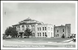 Medina County Court House Postcard