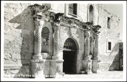 Entrance to The Alamo, San Antonio Postcard
