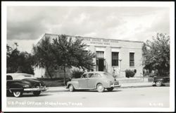 U.S. Post Office, Robstown, Texas with Vintage Cars Postcard