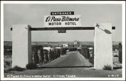 El Paso Biltmore Motor Hotel Entrance with Vacancy Sign Postcard