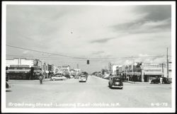 Broadway Street Looking East, Hobbs, New Mexico Postcard