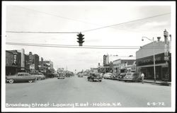 Broadway Street Looking East, Downtown Hobbs, NM - Vintage Cars & Shops Postcard