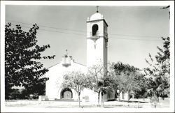Iglesia Del Sagrado Corazon de Jesus Postcard