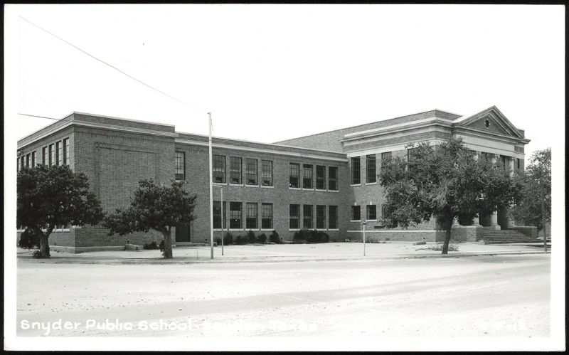 Snyder Public School Building Texas