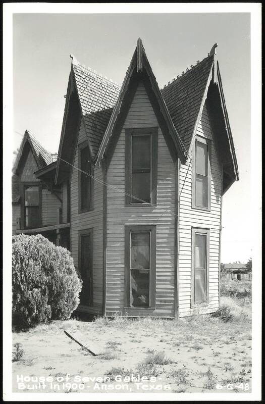 House of Seven Gables - Built in 1900 Anson Texas
