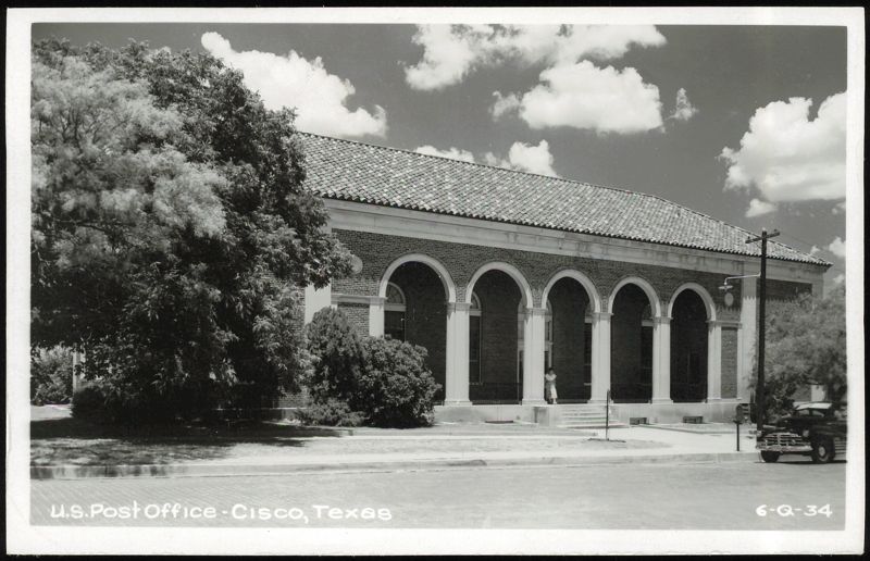 U.S. Post Office Building with Arched Portico Cisco Texas