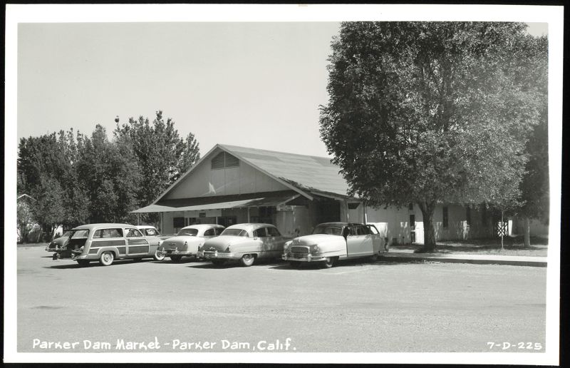 Parker Dam Market with Vintage Cars California