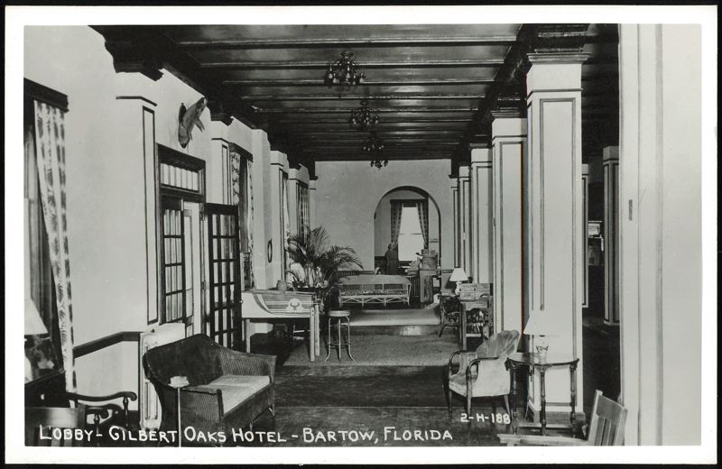 Lobby of Gilbert Oaks Hotel Bartow Florida