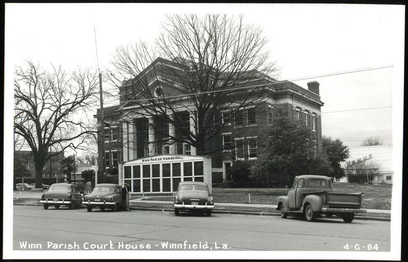Winn Parish Court House with Honor Roll Winnfield Louisiana
