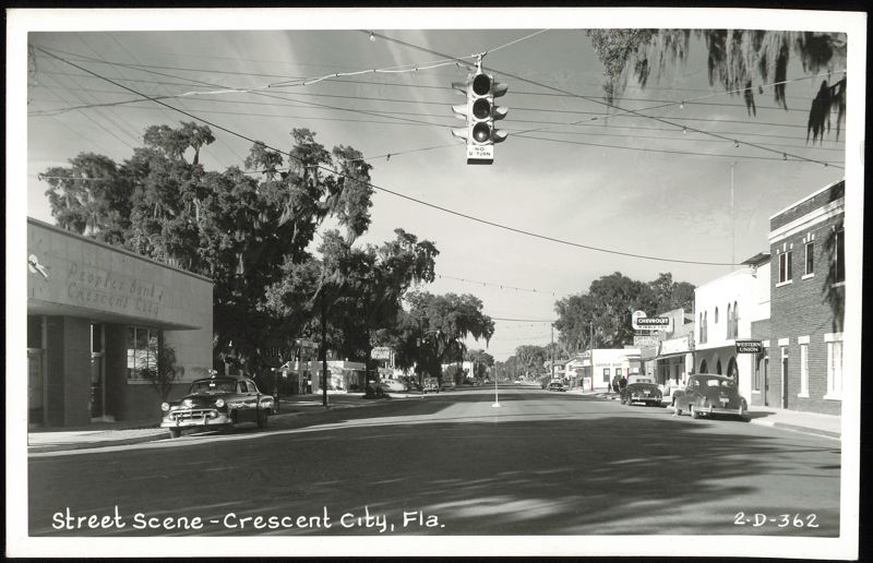 Street Scene with Peoples Bank, Western Union, and Classic Cars - Crescent City Florida