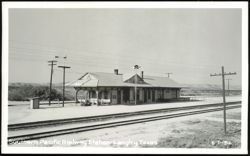 Southern Pacific Railway Station Postcard