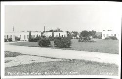 Tennessee Motel - Manchester, TN Postcard