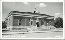 Uvalde, Texas Post Office Building with American Flag Postcard
