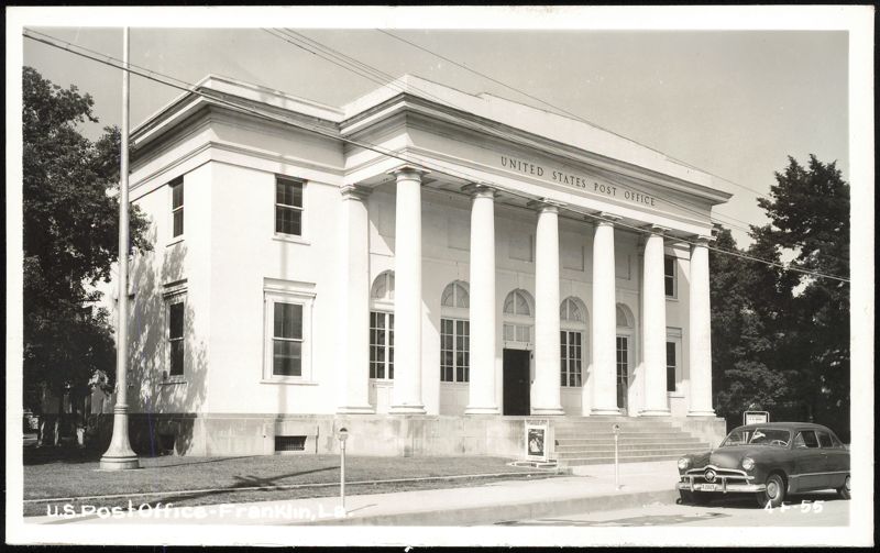 United States Post Office Building in Franklin Louisiana