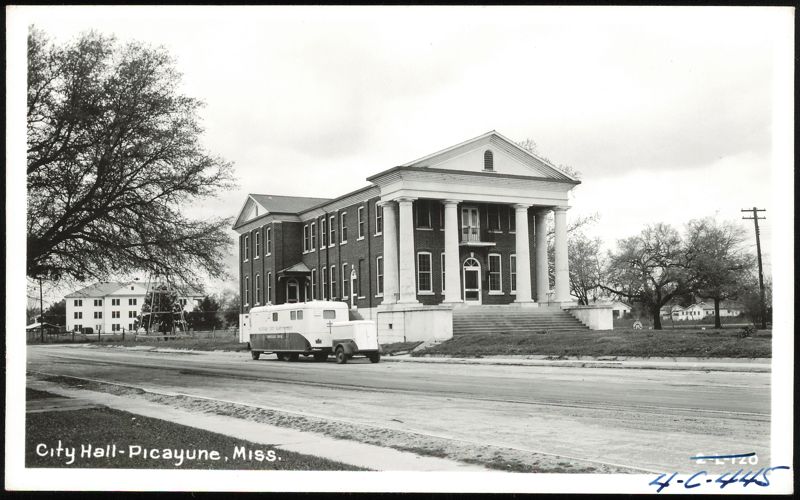 City Hall Building in Picayune, Mississippi