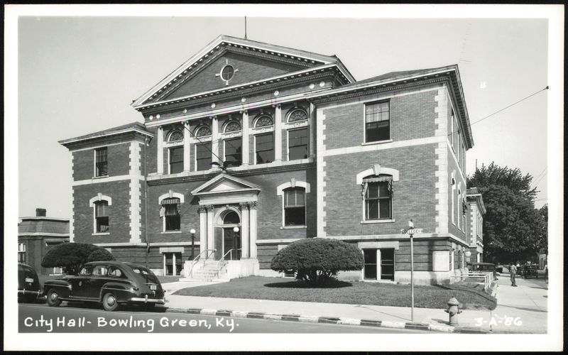 City Hall Building in Bowling Green, Kentucky