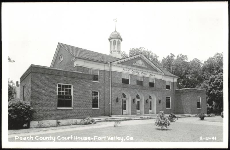 Peach County Court House Exterior