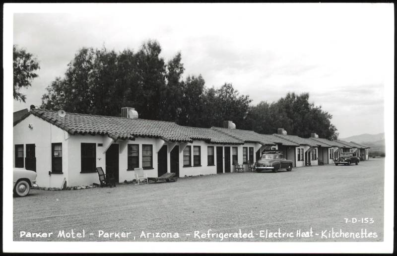 Parker Motel Exterior with Classic Cars