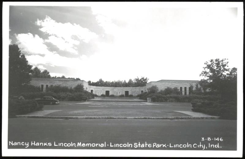 Nancy Hanks Lincoln Memorial, Lincoln State Park Lincoln City Indiana