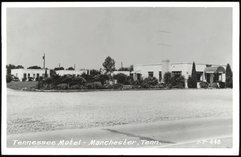 Tennessee Motel Exterior and Grounds Manchester