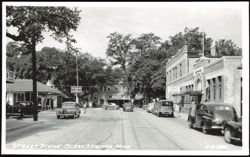 Street Scene in Ocean Springs, Mississippi Postcard