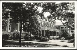 Martha Washington Inn in Abingdon, Virginia Postcard