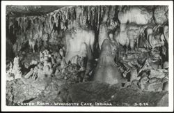 Crater Room in Wyandotte Cave Postcard