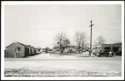 Starnes Cottages at Intersection of Ga. 7 and U.S. 80 Postcard