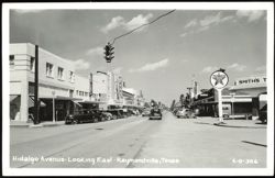 Hidalgo Avenue Looking East in Raymondville, Texas Postcard