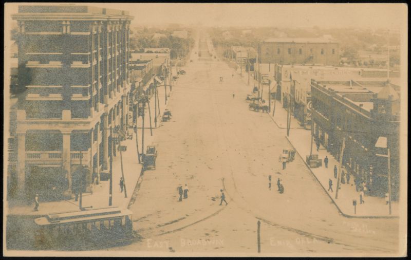East Broadway Street Scene, Enid, Oklahoma