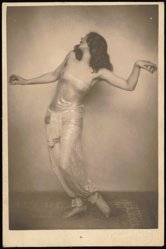 Jazz Dancer Mura Dehn (Ziperovich) 1920's Dancing