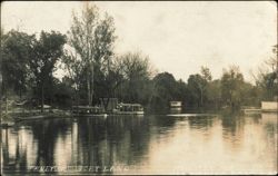 Taneycomo Boat Landing, Hollister, Missouri Postcard