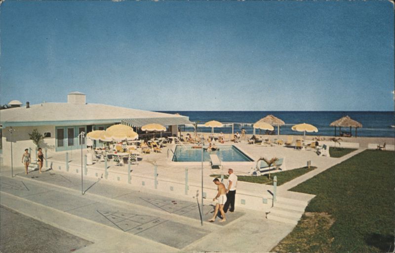 The Ocean Lodge: Pool, Beach Huts, Shuffleboard, Juno Beach Florida