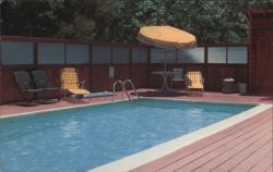 THE BUTTES MOTEL Heated Pool & Family Units Postcard