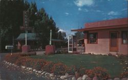 Will Rogers Court Motor Court, Montrose, Colorado Postcard