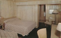 SWORD GATE LODGE - Modern Motor Court Accommodations Postcard