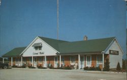 Colonial Motel, Middleton, WI - AAA Recommended Postcard