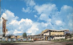 Imperial '400' Motel, Eye-Catching Building Design Postcard