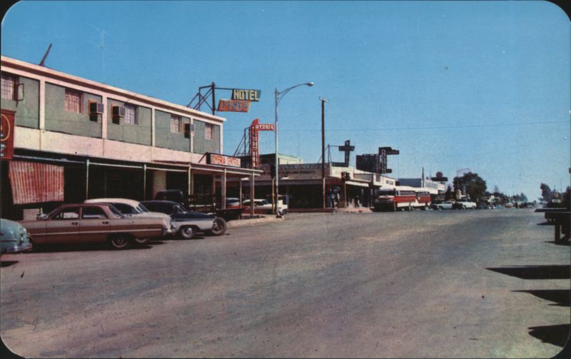 San Luis Rio Colorado Street Scene, Hotel Herez Mexico
