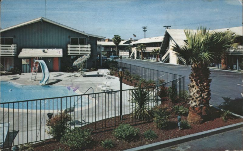 Vagabond Motor Hotel Pool, Slide, Palm Trees San Diego California